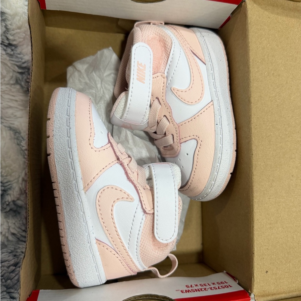 Nike Kids Light Pink and White Sneakers